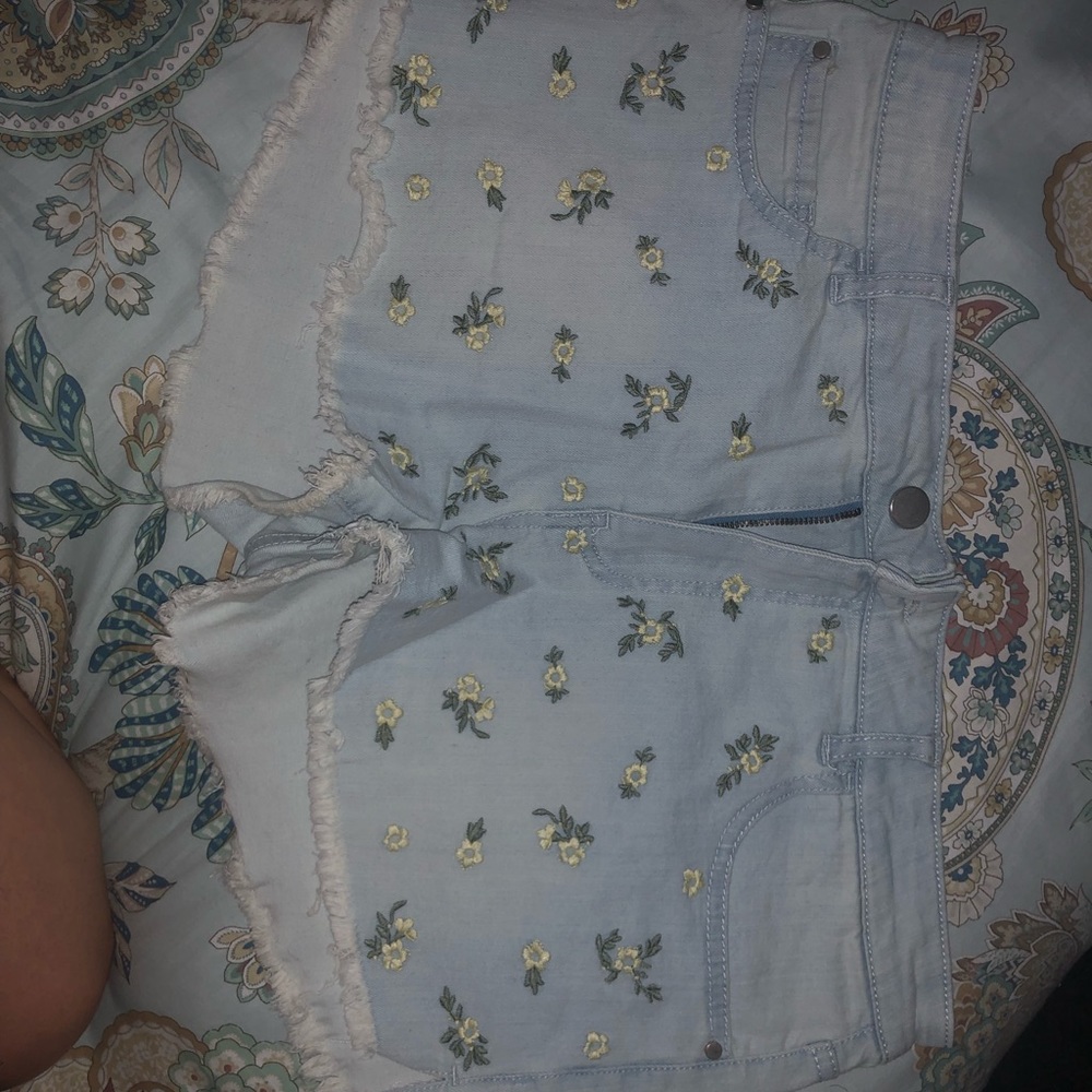 Designlab Flower Denim Shorts
